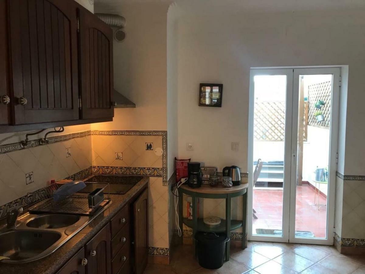 Flat With Terrace In Adamastor Apartment ลิสบอน ภายนอก รูปภาพ