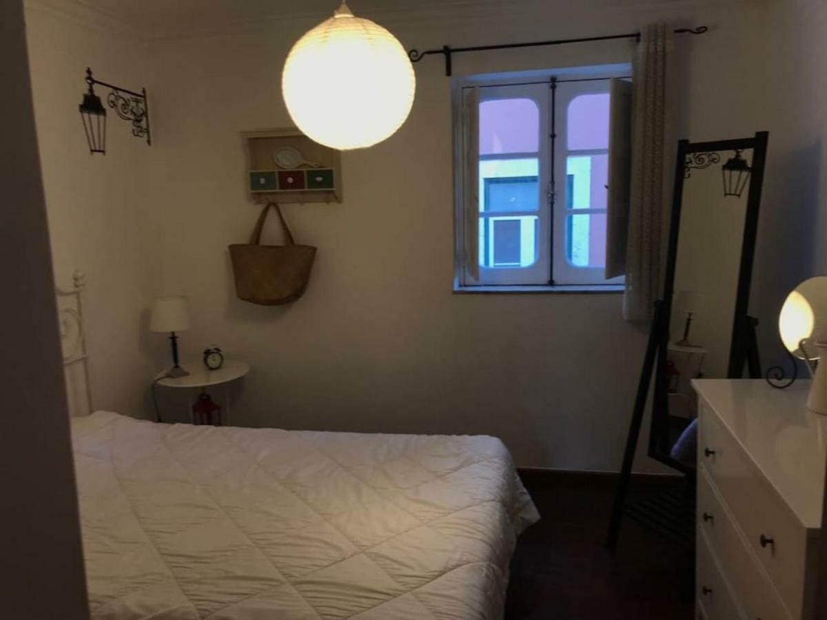 Flat With Terrace In Adamastor Apartment ลิสบอน ภายนอก รูปภาพ